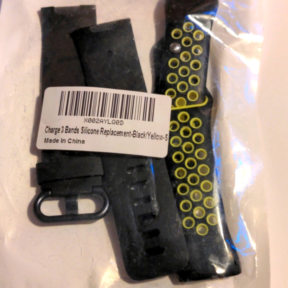 Fitbit Charge 3 replacement bands